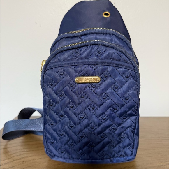 NWOT Navy Quilted Backpack - Picture 1 of 5
